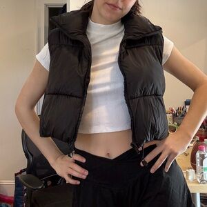 Cropped Black Puffer Vest